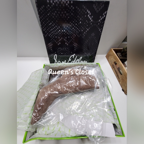 SAM EDELMAN| Suede RITA Booties| BRAND NEW Size 9.5 - Picture 3 of 5